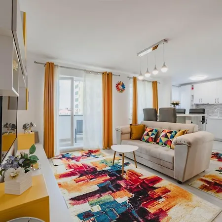 Masterpiece Studio- Free Parking, Wi-fi, Netflix Apartment Brasov