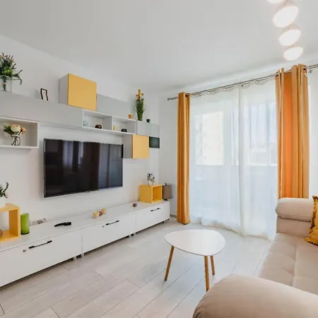 Masterpiece Studio- Free Parking, Wi-fi, Netflix Brașov