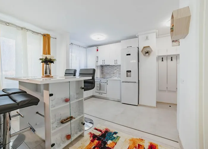 Masterpiece Studio- Free Parking, Wi-fi, Netflix Apartman