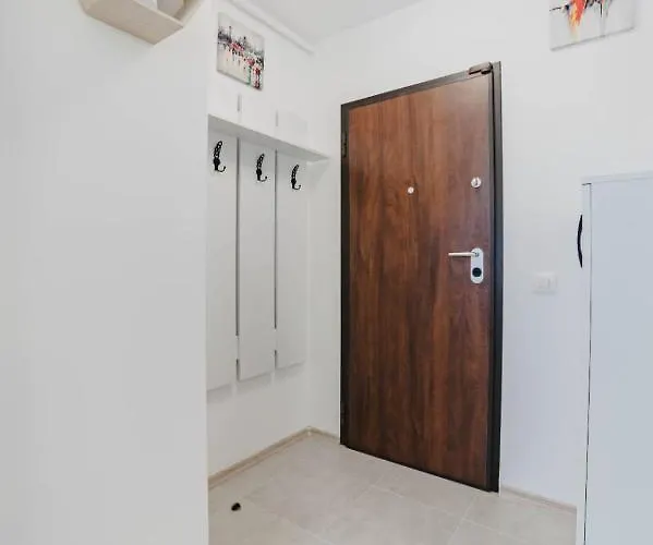 Masterpiece Studio- Free Parking, Wi-fi, Netflix דירה