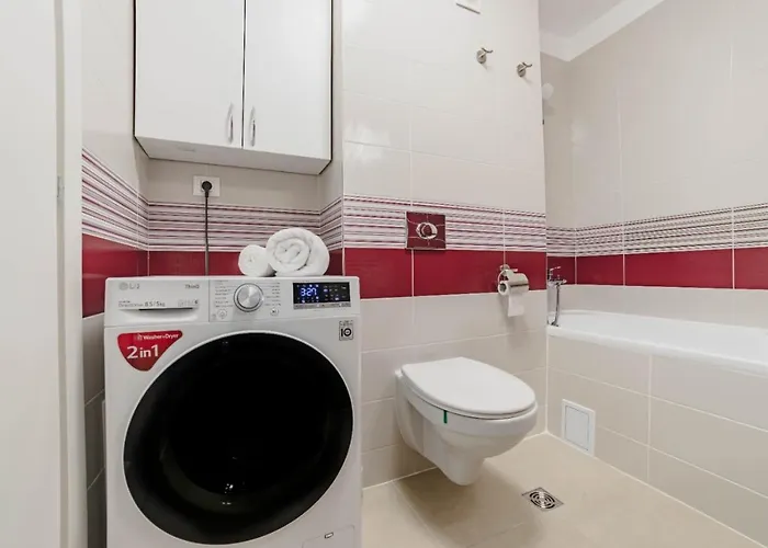 Apartman Masterpiece Studio- Free Parking, Wi-fi, Netflix