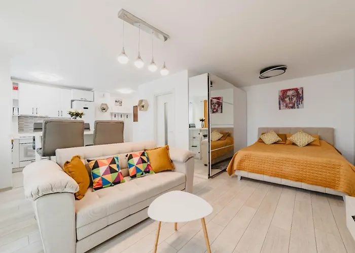 Masterpiece Studio- Free Parking, Wi-fi, Netflix דירה